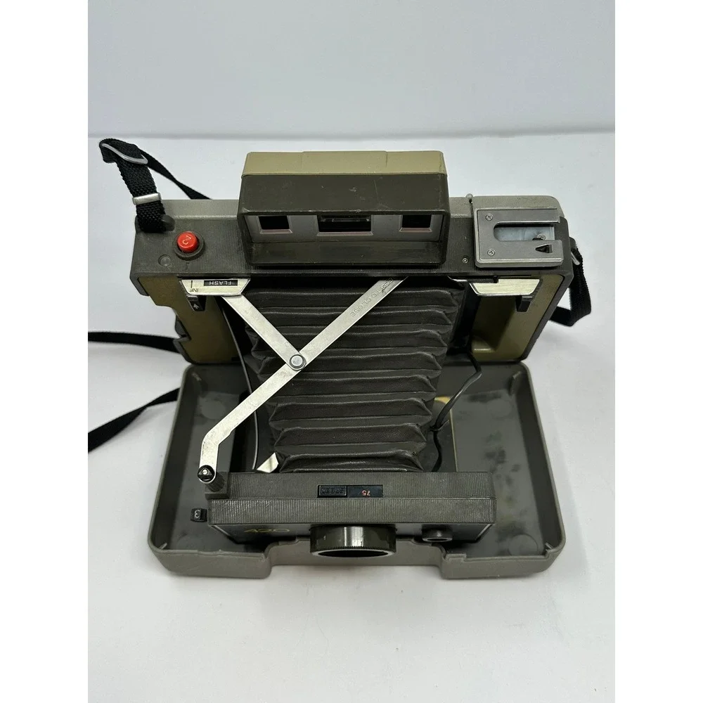 Polaroid 420 Automatic‎ Land Camera Vintage Folding Bellows Instant Film Camera